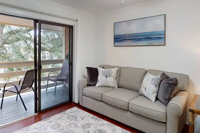Living room at Fiddler’s Cove 2K